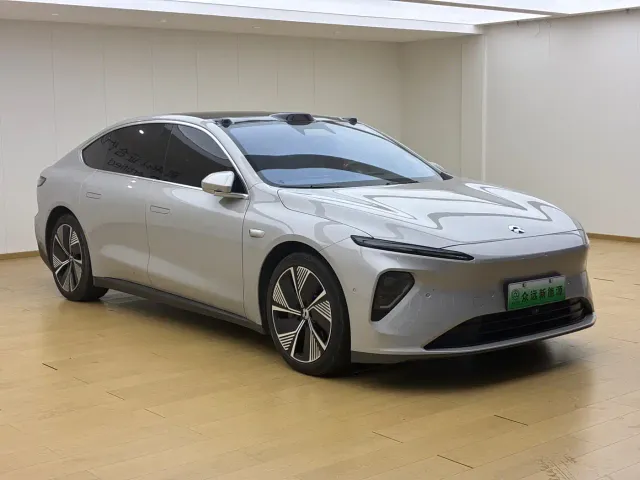 Nio ET7 — Фото автомобиля 2