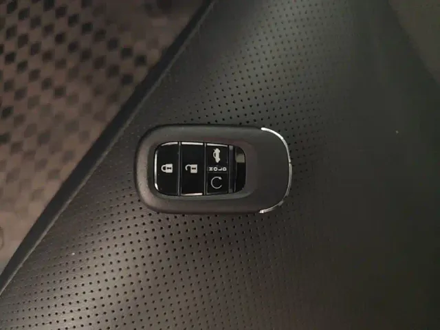 Honda Accord — Фото автомобиля 8