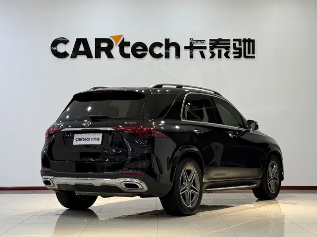 Mercedes-Benz GLE-Class — Фото автомобиля 19