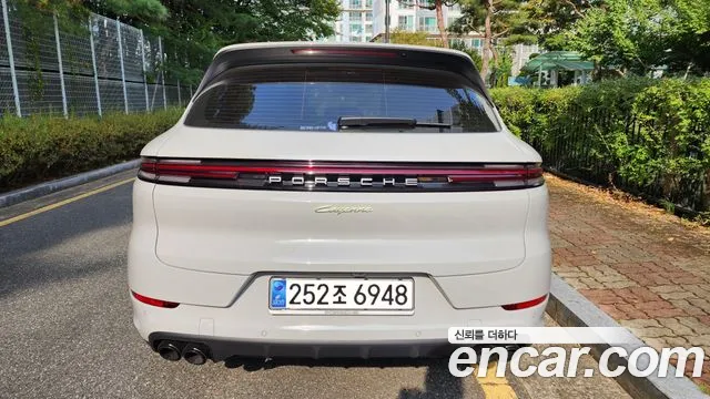 Porsche Cayenne PO536 — Фото автомобиля 4