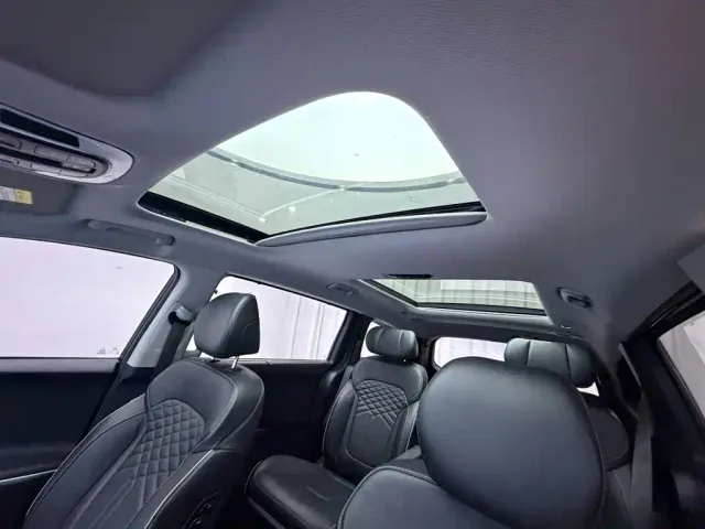 Hyundai Custo — Фото автомобиля 11