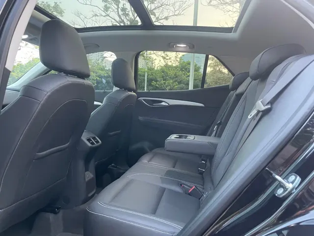 Buick Envision S — Фото автомобиля 5