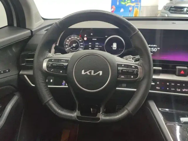 Kia Sportage — Фото автомобиля 15
