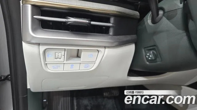 Hyundai Grandeur GN7 — Фото автомобиля 21