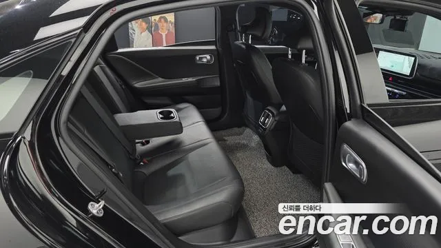 Hyundai Ioniq6 — Фото автомобиля 10