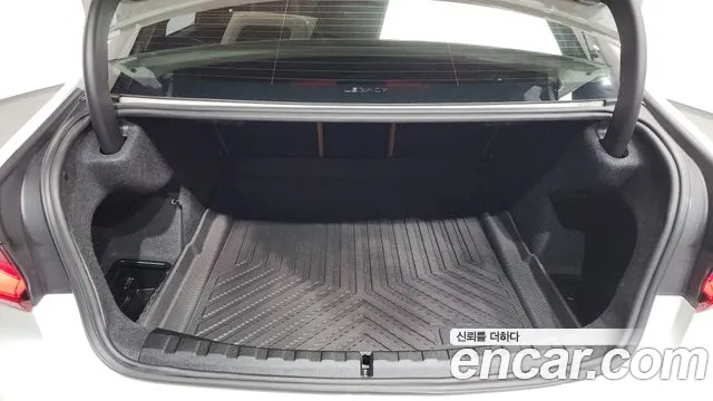 BMW 3-Series 3 серия (G20) 320i M Sport — Фото автомобиля 24