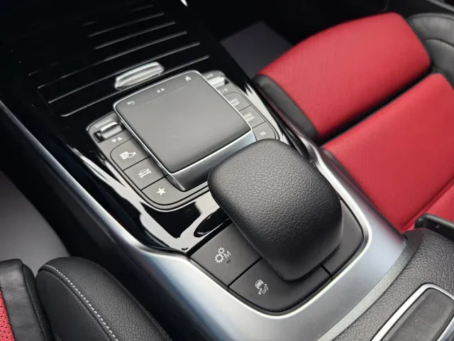 Mercedes-Benz Mercedes-Benz A-Class AMG (Import) 2022 AMG A 45 4MATIC+ — Фото автомобиля 23