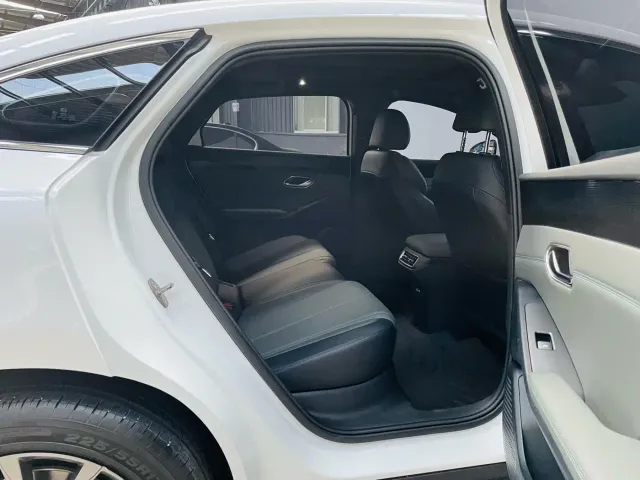 BYD Qin L 2025 EV 470KM Leading Edition — Фото автомобиля 22