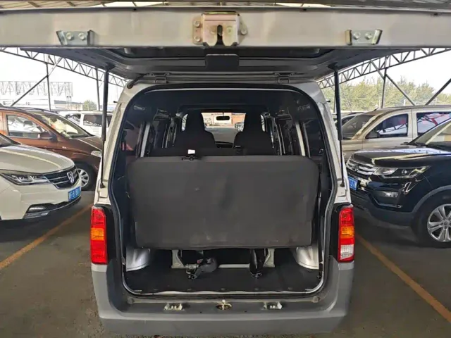 Wuling Zhiguang — Фото автомобиля 18