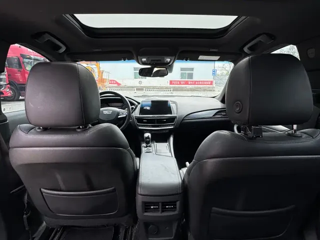 Cadillac CT5 — Фото автомобиля 14