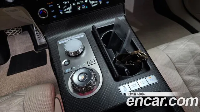 Genesis G80 RG3 — Фото автомобиля 12