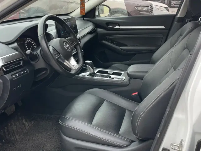 Nissan Teana — Фото автомобиля 8