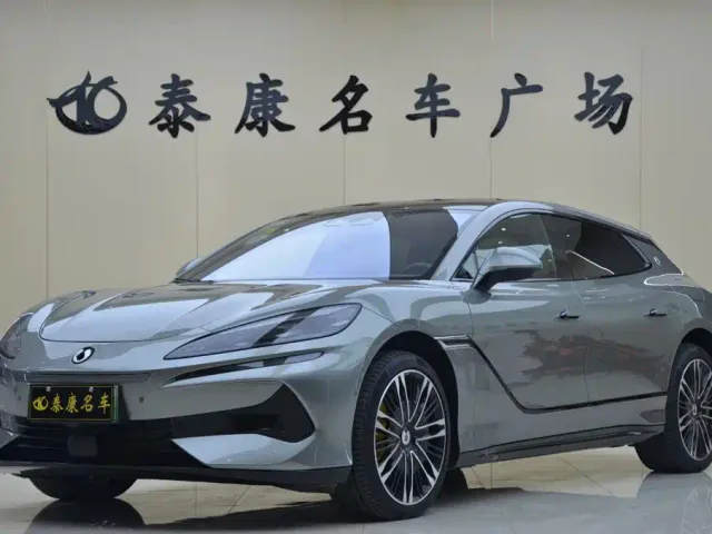 Фотография автомобиля — Denza Z9GT