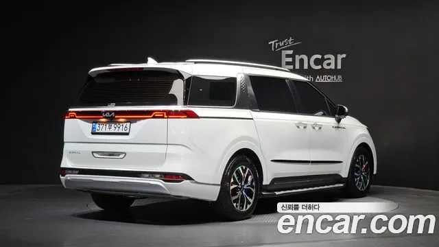 Kia Canival Carnival 4 поколение Бензин 9 мест Noblesse — Фото автомобиля 2