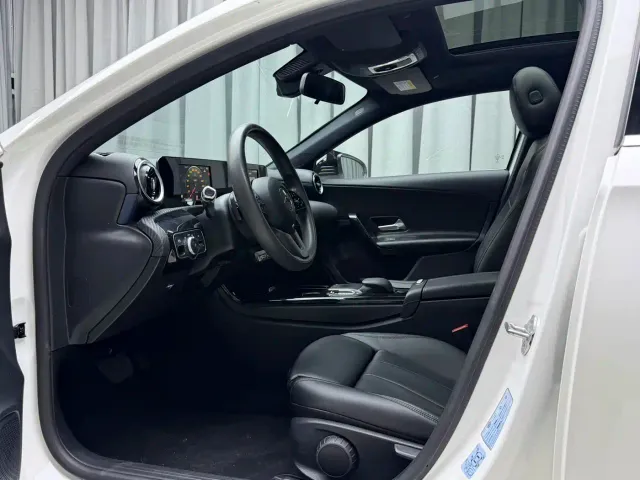 Mercedes-Benz A-Class — Фото автомобиля 16