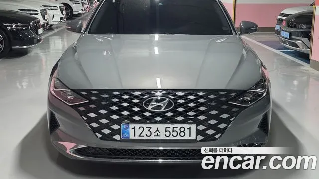Hyundai Grandeur (New) Hybrid — Фото автомобиля 3
