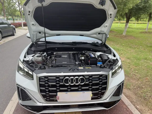Audi Q2L — Фото автомобиля 21