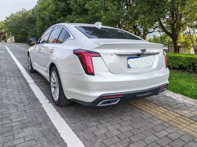 Cadillac CT5 — Фото автомобиля 3