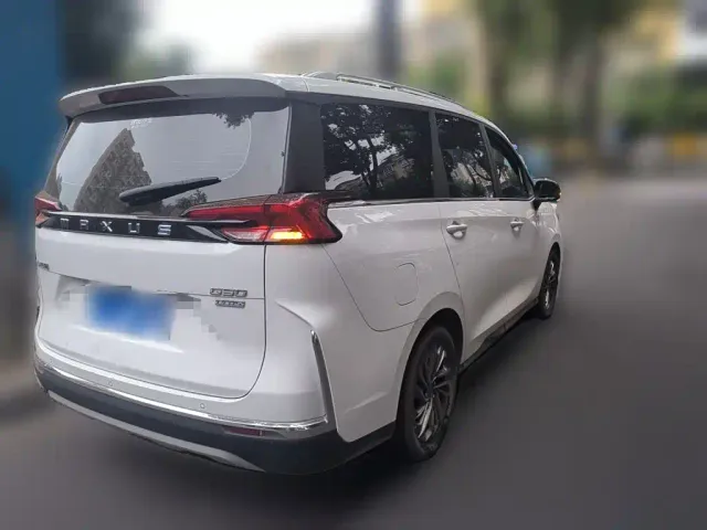 Maxus G50 — Фото автомобиля 4