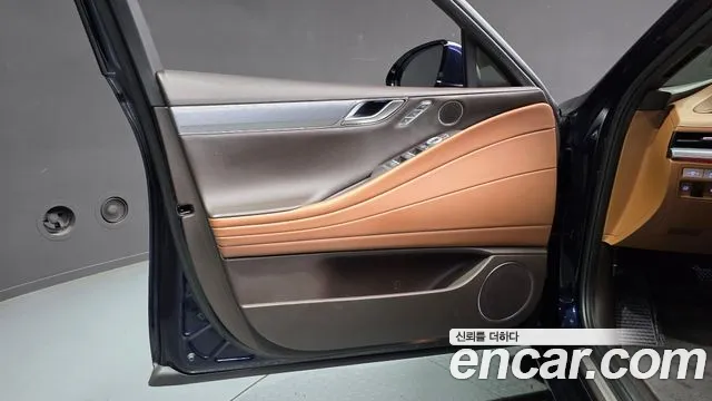 Genesis G80 RG3 — Фото автомобиля 13