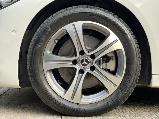 Mercedes-Benz C-Class — Фото автомобиля 28
