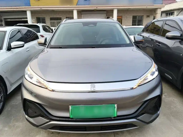 BYD Yuan PLUS — Фото автомобиля 2