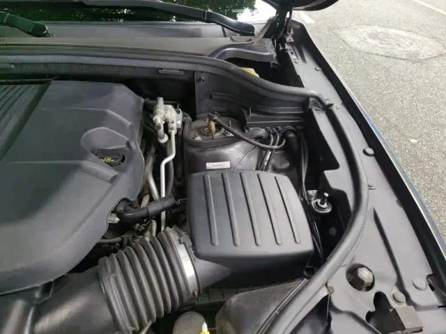 Jeep Grand Cherokee — Фото автомобиля 21