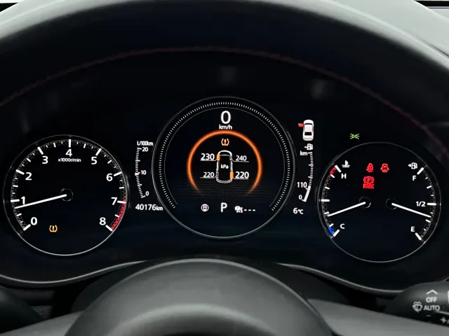 Mazda Mazda3 Axela 2021 2.0L Automatic Quality Elegance — Фото автомобиля 15
