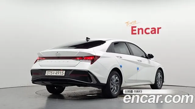 Hyundai AVANTE Новый Avante (CN7) — Фото автомобиля 2