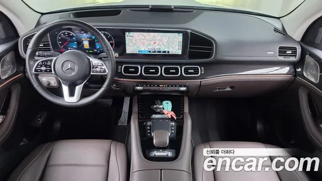Mercedes-Benz GLE-Class — Фото автомобиля 10