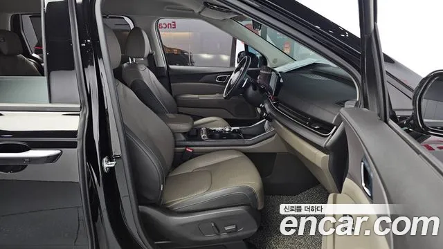 Kia Carnival 4th Gen — Фото автомобиля 15