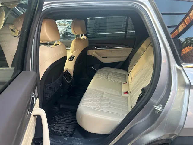 Geely Xingyue L — Фото автомобиля 7