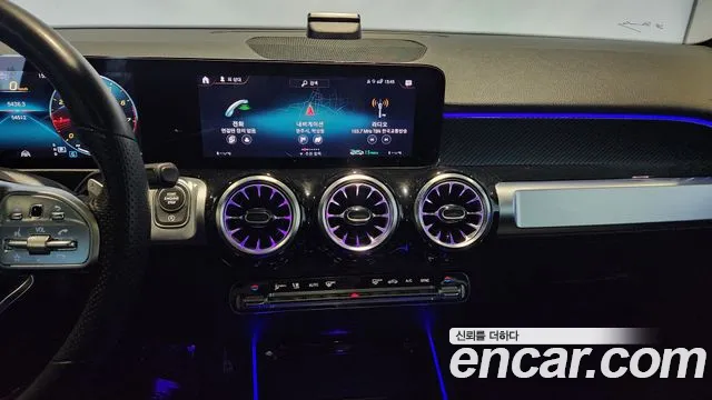 Mercedes-Benz GLB-Class — Фото автомобиля 16