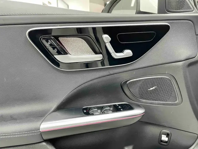 Mercedes-Benz C-Class — Фото автомобиля 13