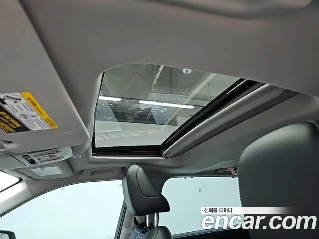 Toyota Highlander — Фото автомобиля 15