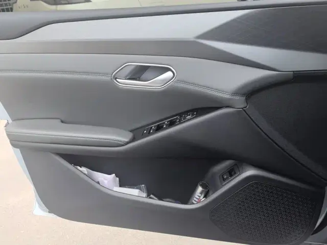 BYD Qin L — Фото автомобиля 7