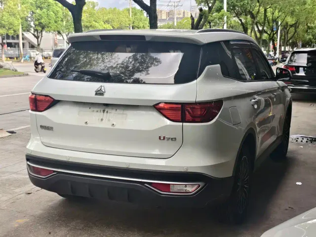 VGV U70 — Фото автомобиля 3