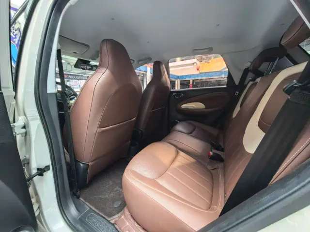 Wuling Bingo — Фото автомобиля 5