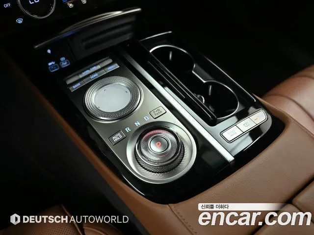 Genesis G80 Бензин 2.5 турбо AWD — Фото автомобиля 9