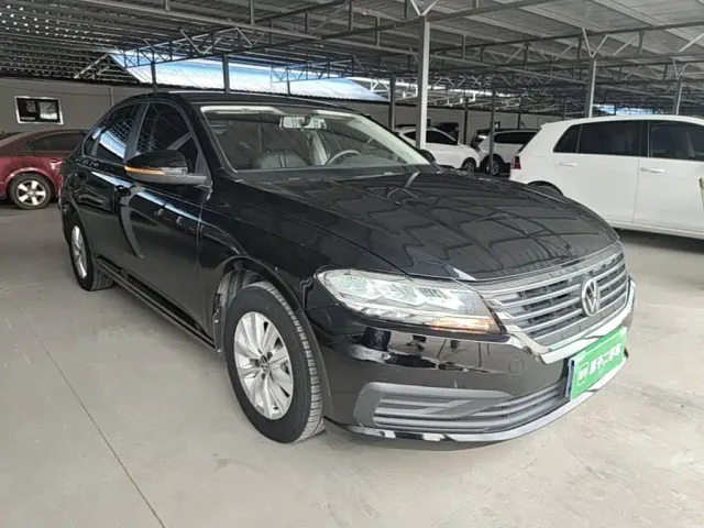 Volkswagen Lavida — Фото автомобиля 3