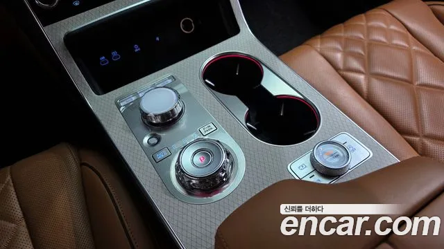 Genesis GV80 — Фото автомобиля 12