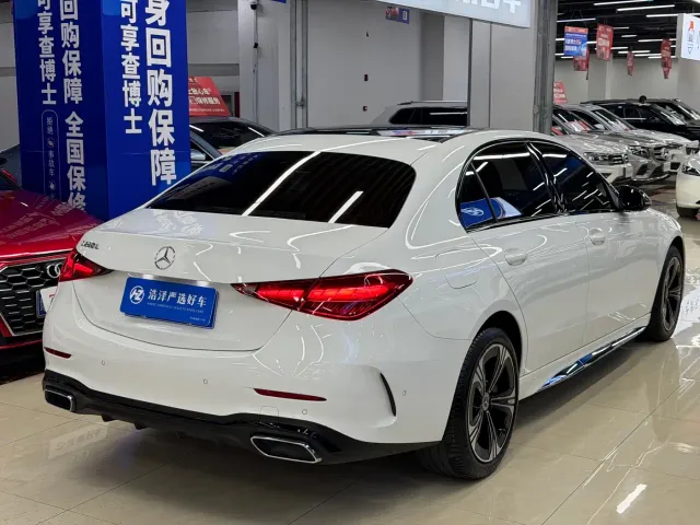 Mercedes-Benz C-Class — Фото автомобиля 16