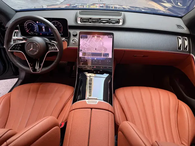 Mercedes-Benz S-Class — Фото автомобиля 12