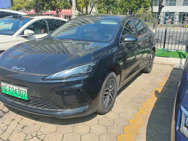 Фотография автомобиля — BYD Seal 05 DM-i