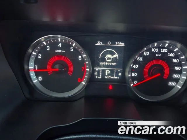 KGM Korando Beautiful — Фото автомобиля 18
