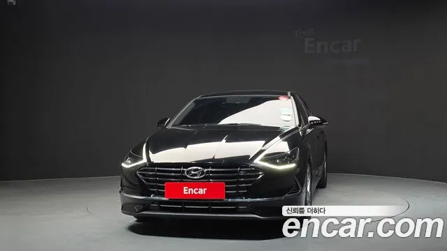 Hyundai Sonata Sonata (DN8) 2.0 LPG(Для проката) — Фото автомобиля 3