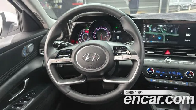 Hyundai Avante CN7 — Фото автомобиля 13