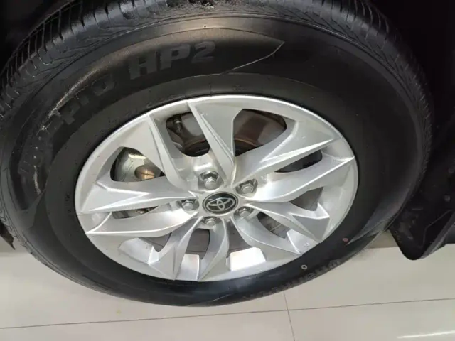 Toyota Granvia — Фото автомобиля 22