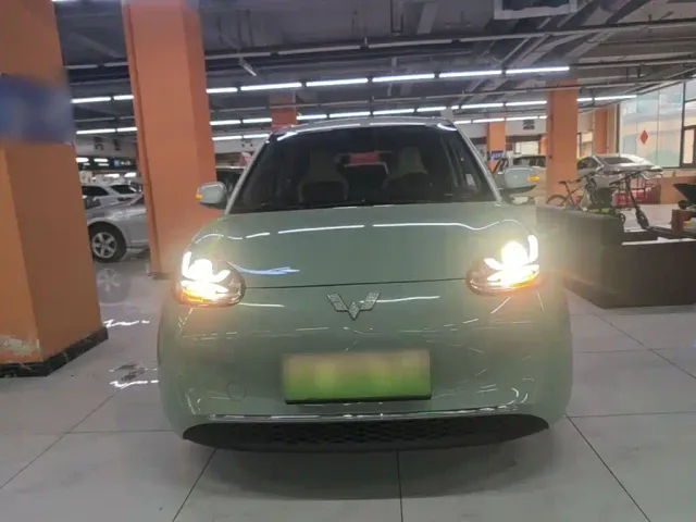 Wuling Bingo — Фото автомобиля 2