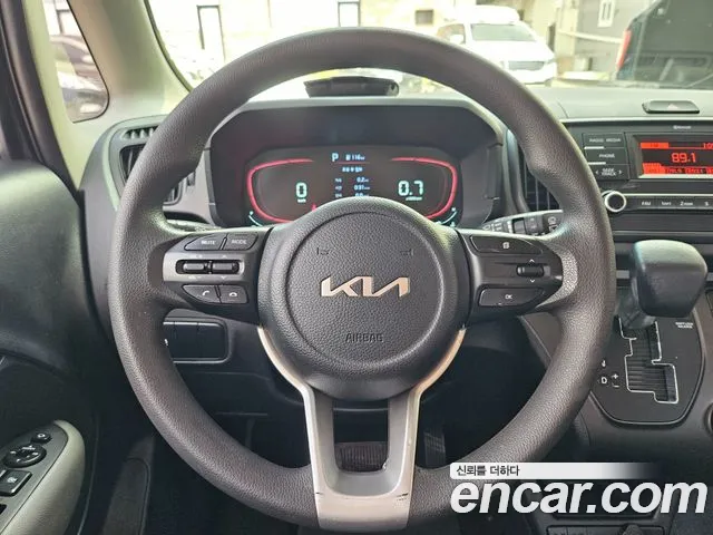 Kia RAY Новый Kia Ray Standard — Фото автомобиля 11